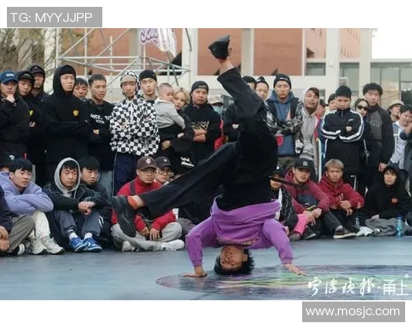 世界攀岩锦标赛特别报道：广州街舞队的奋斗经历